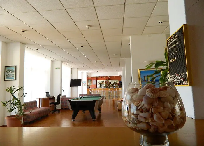 호텔 Telhinis & 2*