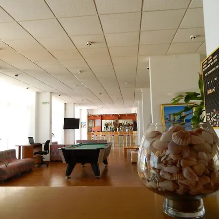 فندق Telhinis & 2*