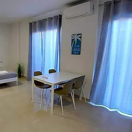 Telhinis & 호텔 2*