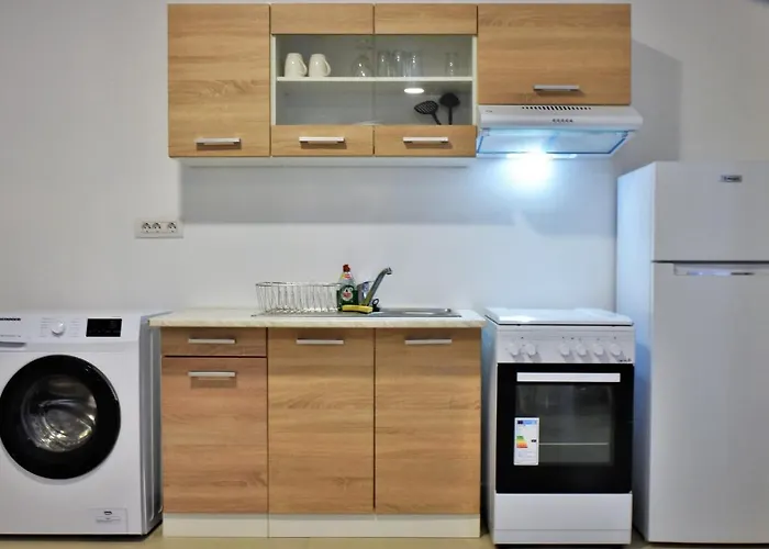 فندق Telhinis & فاليراكي