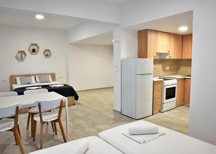 Telhinis & فاليراكي