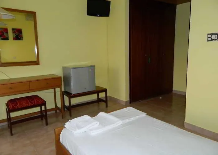 Telhinis & 2* فاليراكي