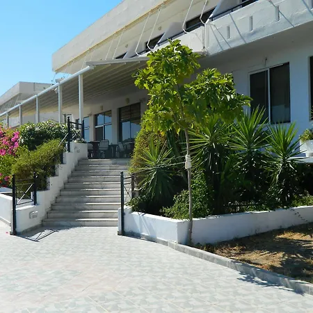 Otel Telhinis & 2*
