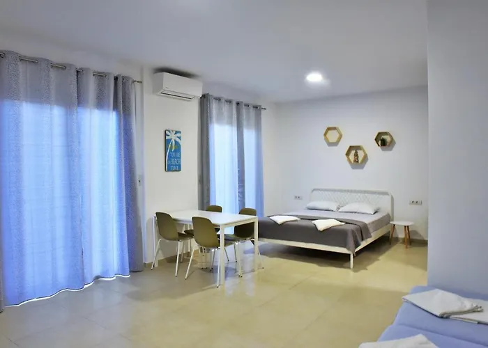 Telhinis & 2* Faliraki